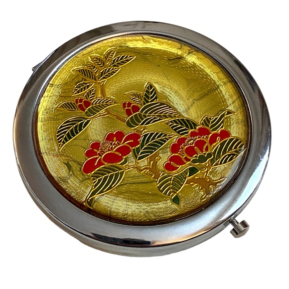 Compact Asian Inspired Floral Design Silver Tone Red Gold Green Vintage Retro - Picture 1 of 5